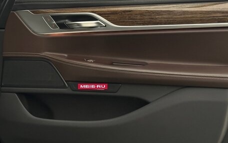 BMW 7 серия, 2016 год, 4 949 000 рублей, 29 фотография