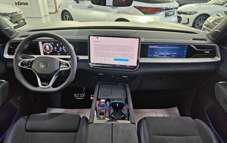 Volkswagen Teramont, 2025 год, 6 699 000 рублей, 7 фотография