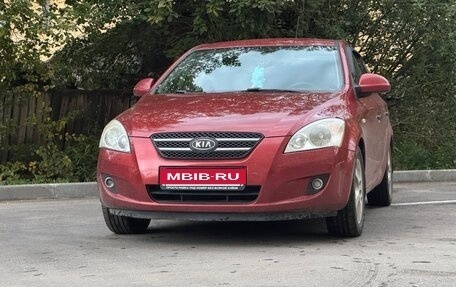 KIA cee'd I рестайлинг, 2008 год, 600 000 рублей, 1 фотография