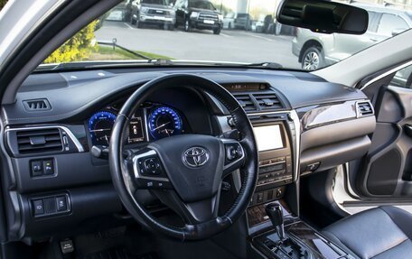 Toyota Camry, 2015 год, 1 755 000 рублей, 20 фотография