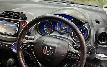 Honda Fit Shuttle I рестайлинг, 2013 год, 890 000 рублей, 11 фотография