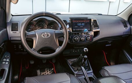 Toyota Hilux VII, 2014 год, 2 530 000 рублей, 6 фотография