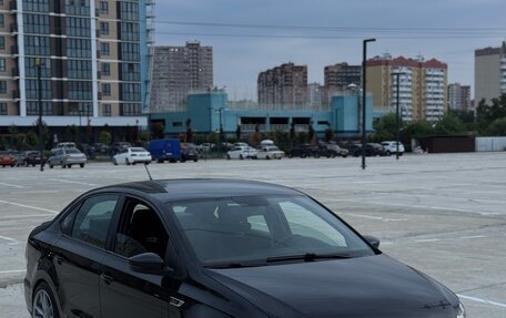 Volkswagen Polo VI (EU Market), 2013 год, 1 220 000 рублей, 2 фотография