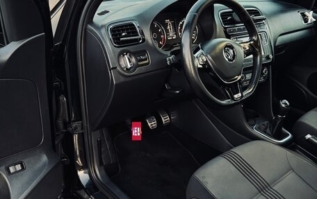 Volkswagen Polo VI (EU Market), 2013 год, 1 220 000 рублей, 22 фотография