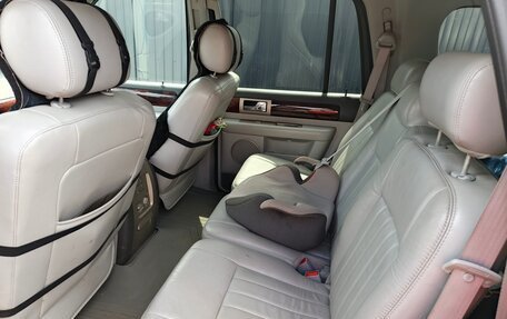 Lincoln Navigator, 2005 год, 1 000 000 рублей, 9 фотография