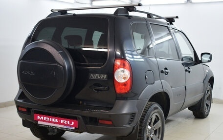 Chevrolet Niva I рестайлинг, 2018 год, 840 000 рублей, 4 фотография