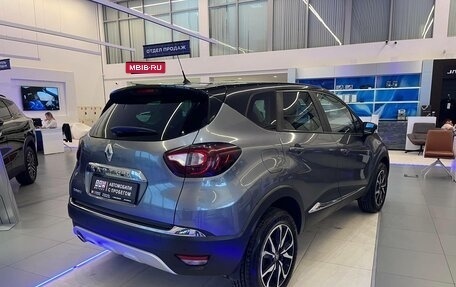 Renault Kaptur I рестайлинг, 2017 год, 1 402 000 рублей, 5 фотография