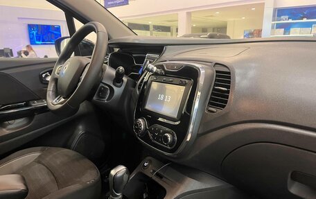Renault Kaptur I рестайлинг, 2017 год, 1 402 000 рублей, 15 фотография