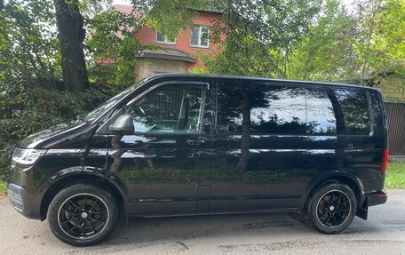 Volkswagen Caravelle T6 рестайлинг, 2021 год, 4 900 000 рублей, 2 фотография