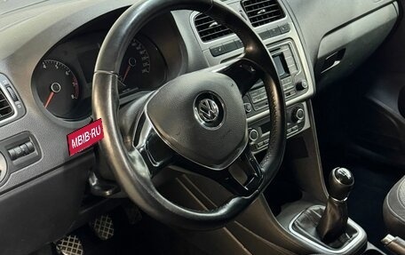Volkswagen Polo VI (EU Market), 2015 год, 730 000 рублей, 6 фотография