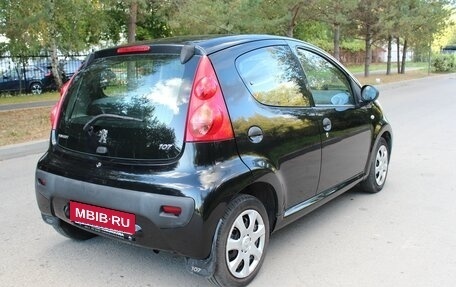 Peugeot 107 I рестайлинг, 2010 год, 399 000 рублей, 11 фотография