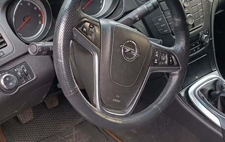 Opel Insignia II рестайлинг, 2012 год, 880 000 рублей, 8 фотография