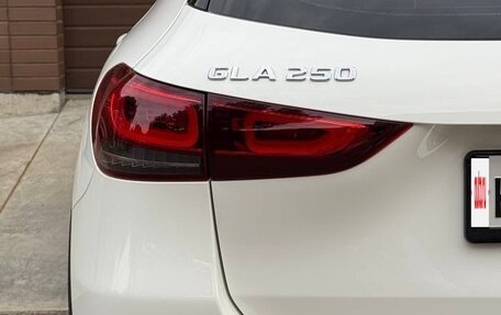 Mercedes-Benz GLA, 2020 год, 4 150 000 рублей, 2 фотография