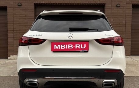 Mercedes-Benz GLA, 2020 год, 4 150 000 рублей, 3 фотография