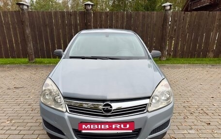 Opel Astra H, 2007 год, 535 000 рублей, 2 фотография