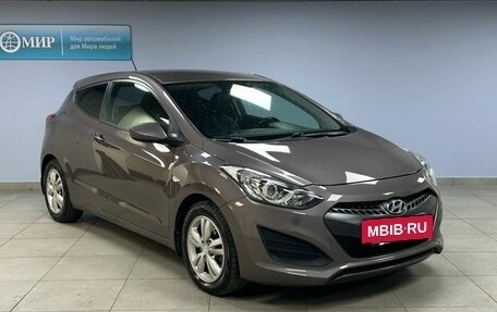Hyundai i30 II рестайлинг, 2013 год, 863 000 рублей, 3 фотография