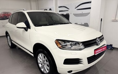Volkswagen Touareg III, 2011 год, 1 800 000 рублей, 1 фотография