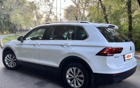 Volkswagen Tiguan II, 2018 год, 1 990 000 рублей, 27 фотография
