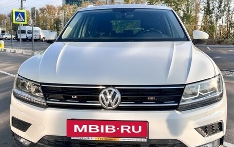 Volkswagen Tiguan II, 2018 год, 1 990 000 рублей, 20 фотография