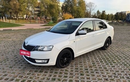 Skoda Rapid I, 2015 год, 950 000 рублей, 3 фотография
