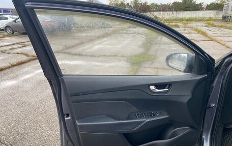 Hyundai Solaris II рестайлинг, 2022 год, 1 817 000 рублей, 9 фотография