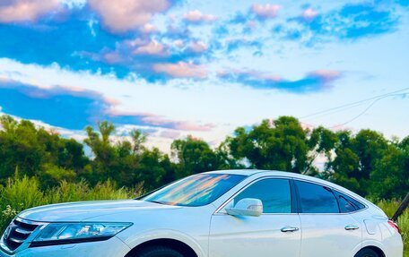 Honda Crosstour I рестайлинг, 2013 год, 1 990 000 рублей, 3 фотография