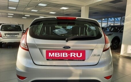 Ford Fiesta, 2015 год, 799 000 рублей, 5 фотография