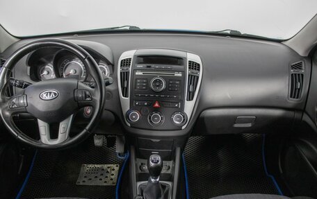 KIA cee'd I рестайлинг, 2010 год, 840 000 рублей, 13 фотография