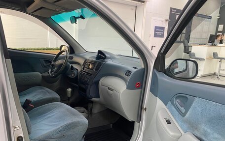 Toyota Yaris Verso, 2000 год, 399 000 рублей, 12 фотография