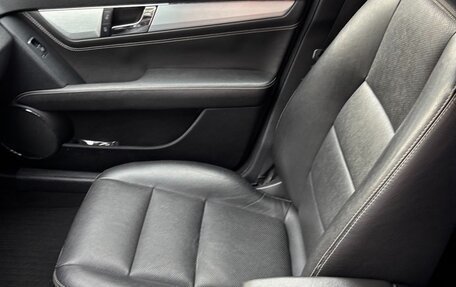 Mercedes-Benz C-Класс, 2008 год, 1 050 000 рублей, 14 фотография