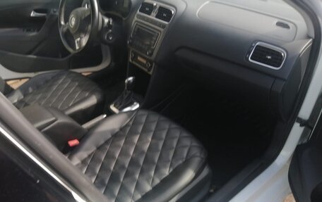 Volkswagen Polo VI (EU Market), 2015 год, 700 000 рублей, 7 фотография