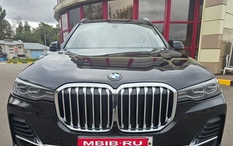 BMW X7, 2019 год, 6 300 000 рублей, 6 фотография