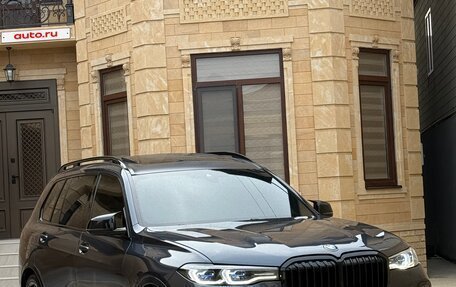 BMW X7, 2021 год, 7 400 000 рублей, 4 фотография