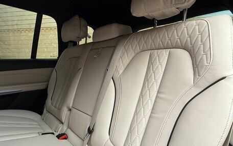 BMW X7, 2021 год, 7 400 000 рублей, 14 фотография