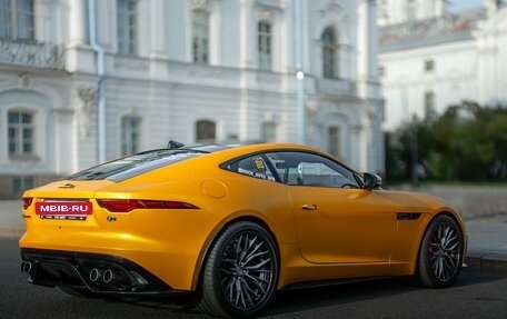 Jaguar F-Type I рестайлинг 2, 2020 год, 10 000 000 рублей, 11 фотография