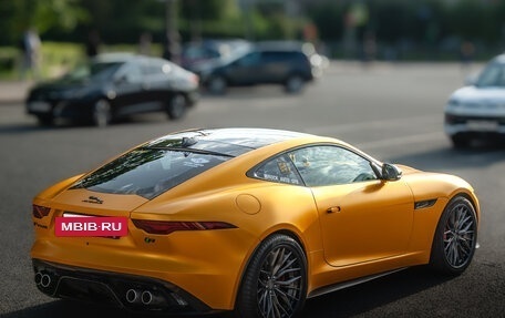 Jaguar F-Type I рестайлинг 2, 2020 год, 10 000 000 рублей, 8 фотография
