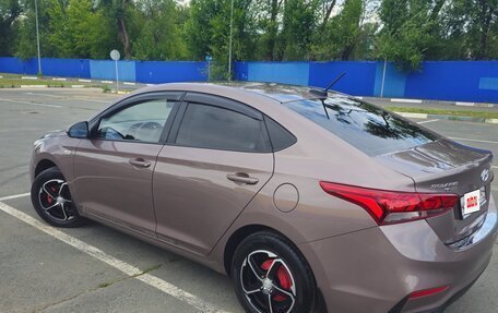 Hyundai Solaris II рестайлинг, 2018 год, 1 350 000 рублей, 37 фотография