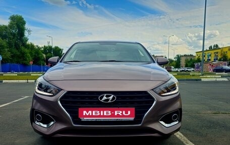 Hyundai Solaris II рестайлинг, 2018 год, 1 350 000 рублей, 40 фотография