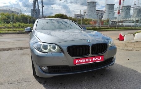 BMW 5 серия, 2013 год, 1 550 000 рублей, 13 фотография