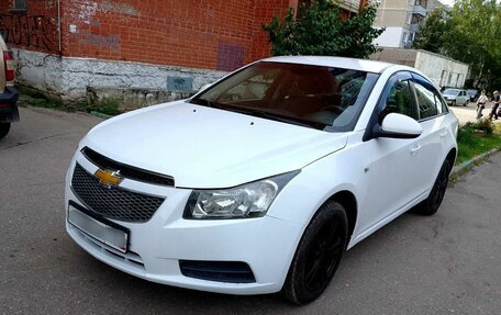 Chevrolet Cruze II, 2011 год, 620 000 рублей, 6 фотография