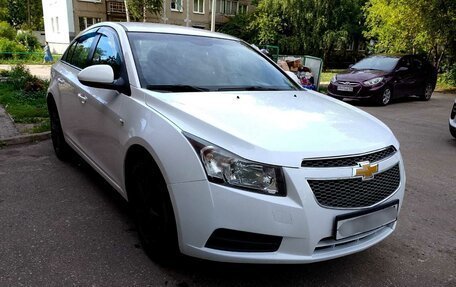 Chevrolet Cruze II, 2011 год, 620 000 рублей, 4 фотография