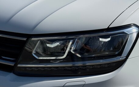 Volkswagen Tiguan II, 2018 год, 2 295 000 рублей, 8 фотография