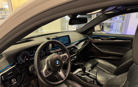 BMW 5 серия, 2018 год, 3 998 000 рублей, 20 фотография