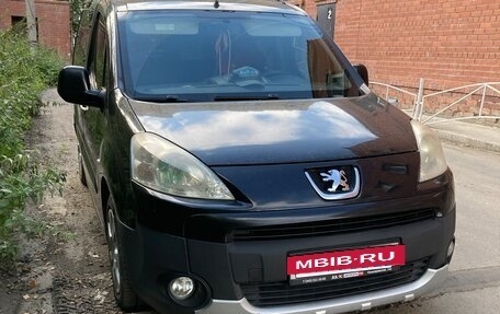 Peugeot Partner II рестайлинг 2, 2010 год, 580 000 рублей, 8 фотография
