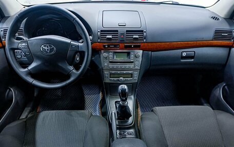 Toyota Avensis III рестайлинг, 2007 год, 695 000 рублей, 8 фотография