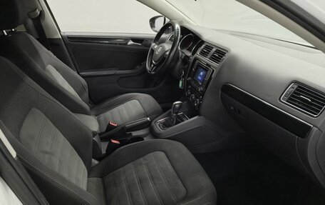 Volkswagen Jetta VI, 2016 год, 1 220 000 рублей, 10 фотография