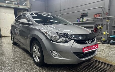 Hyundai Avante, 2011 год, 1 300 000 рублей, 3 фотография