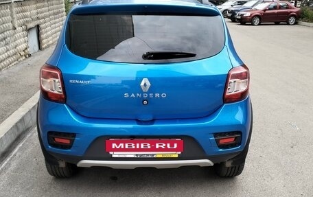 Renault Sandero II рестайлинг, 2018 год, 1 100 000 рублей, 2 фотография
