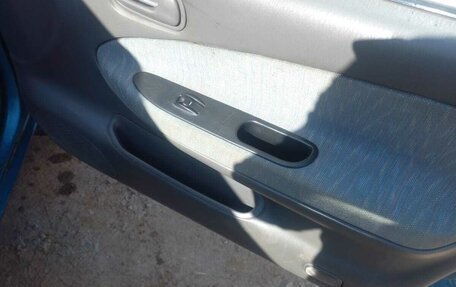 KIA Sephia I рестайлинг, 1995 год, 150 000 рублей, 7 фотография