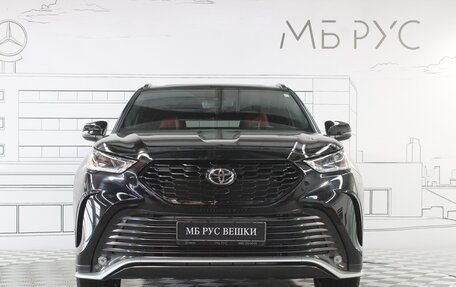 Toyota Highlander, 2023 год, 6 100 000 рублей, 2 фотография